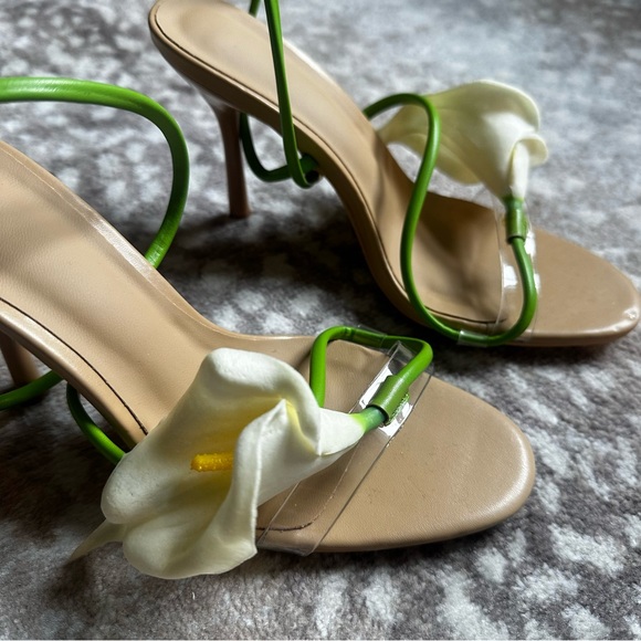 NWOT- Calla Lily Open Toe Heels - Picture 2 of 6